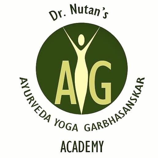 DR. NUTAN logo